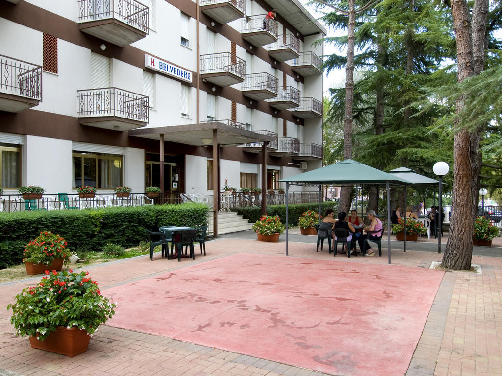 Hotel Belvedere Castrocaro Terme Extérieur photo