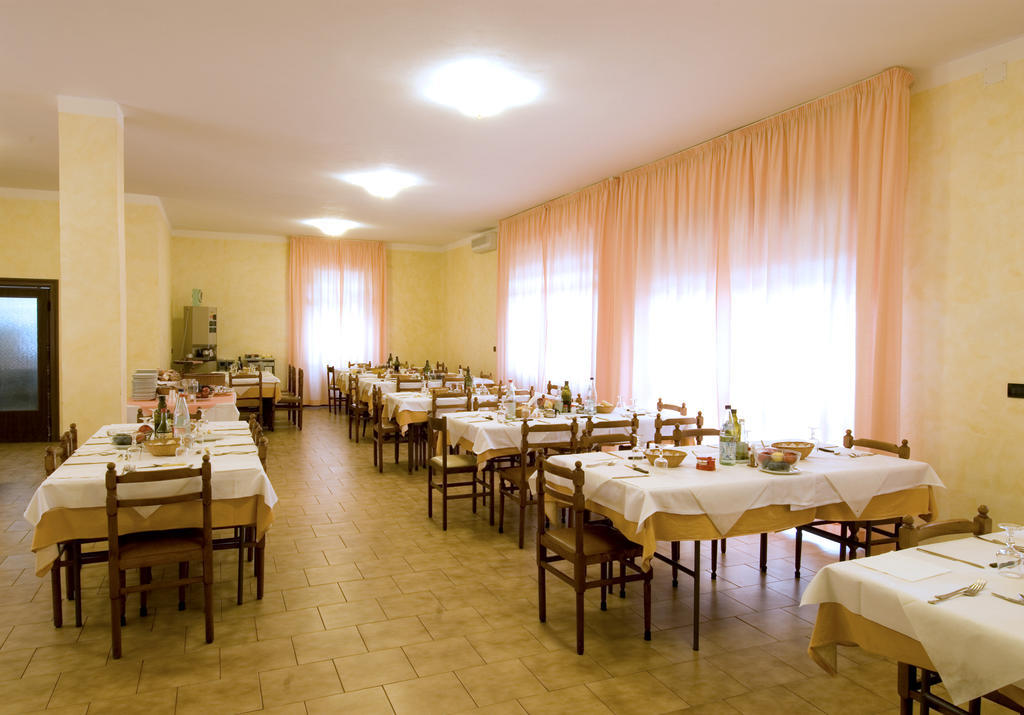 Hotel Belvedere Castrocaro Terme Extérieur photo