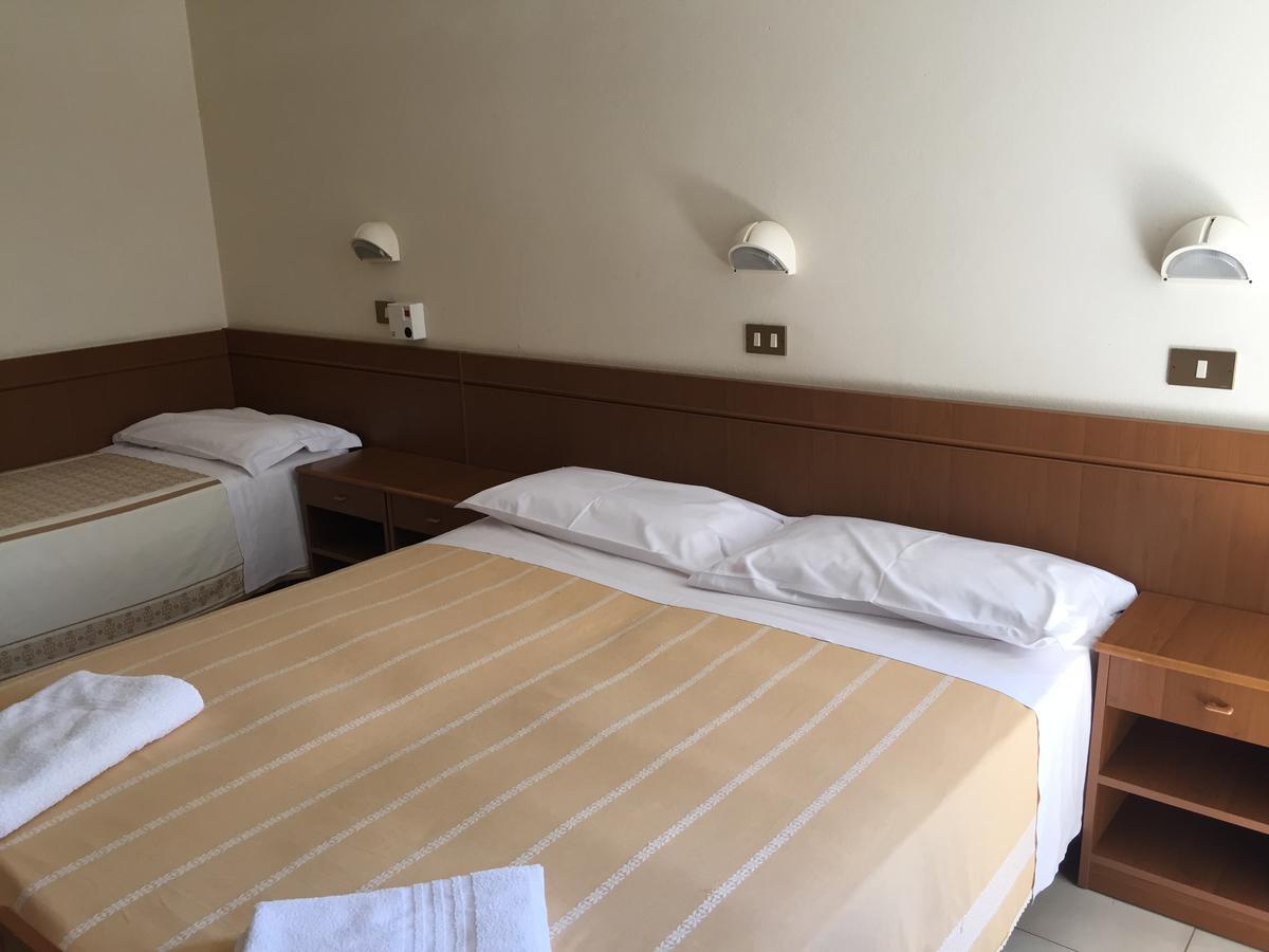 Hotel Belvedere Castrocaro Terme Extérieur photo